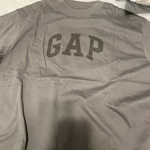 Yeezy S/S22 GAP collab tshirt